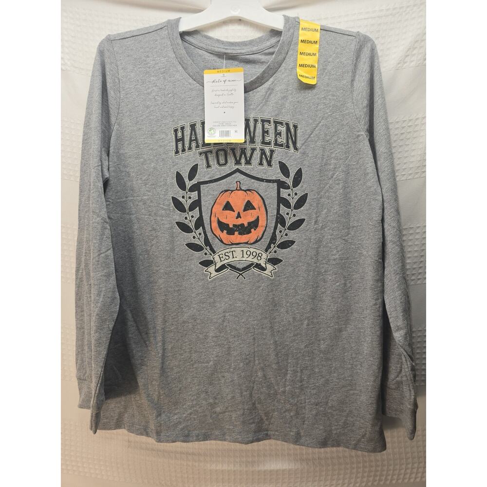 State Of Mind Halloween Town Tshirt Long Sleeve Gray Graphic Tee SZ Medium 6312